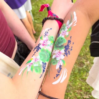 Instagram post from blingfacepainting. This post is in position 4.