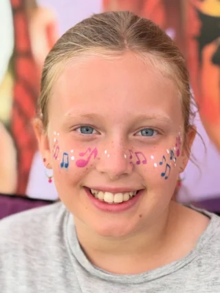 Instagram post from blingfacepainting. This post is in position 1.